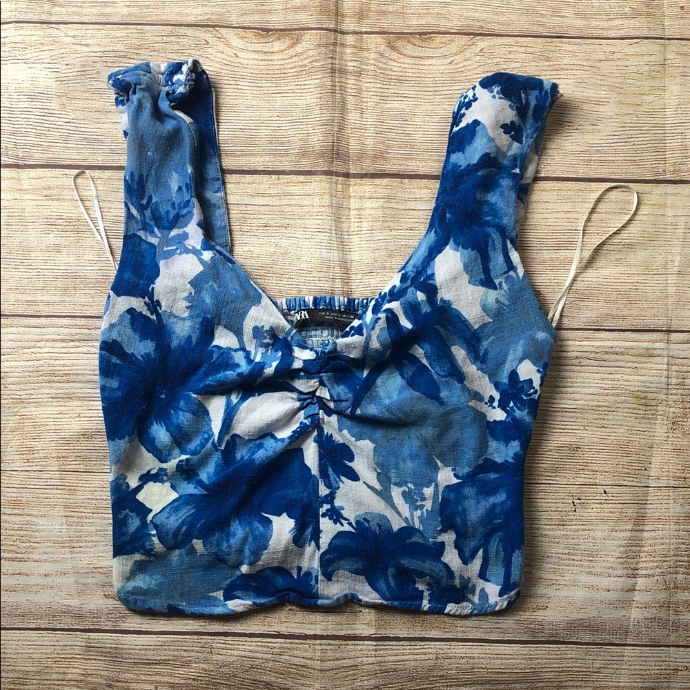 Zara Blue Floral Crop Top